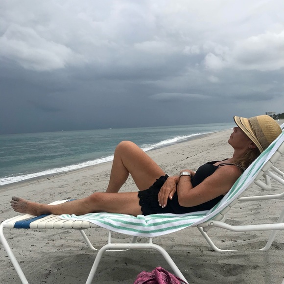 Meet your Posher, Cindy - Picture 4 of 6